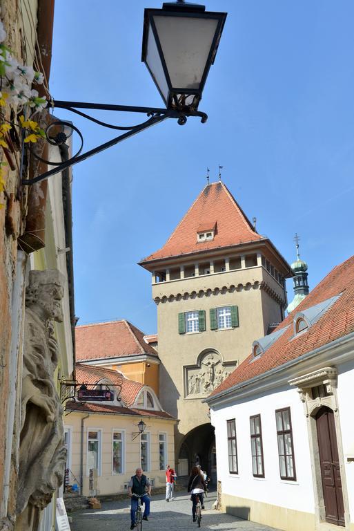 Hotel Írottkő Kőszeg Exterior foto