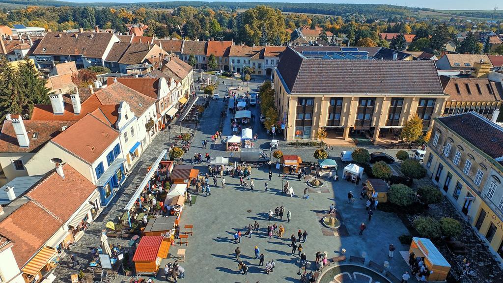 Hotel Írottkő Kőszeg Exterior foto