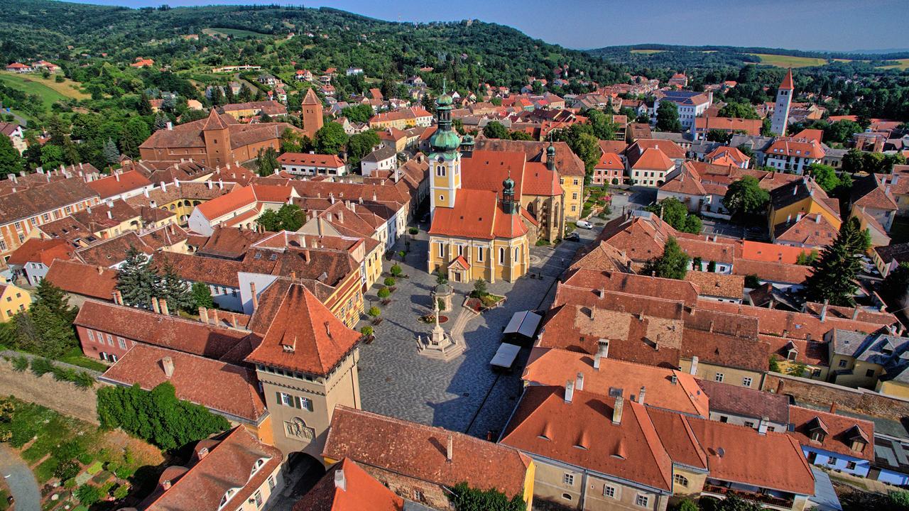 Hotel Írottkő Kőszeg Exterior foto