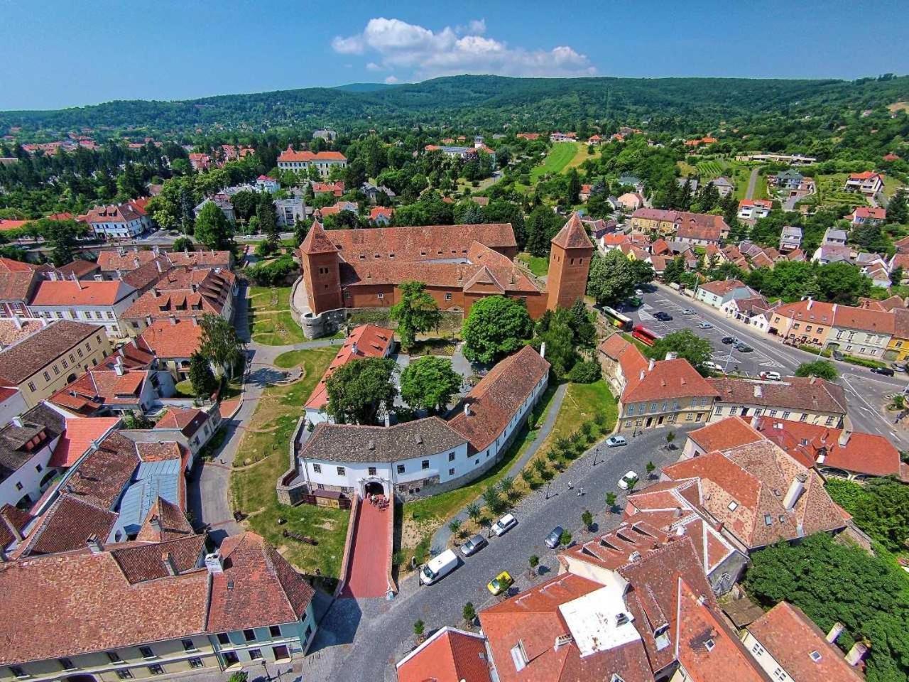 Hotel Írottkő Kőszeg Exterior foto